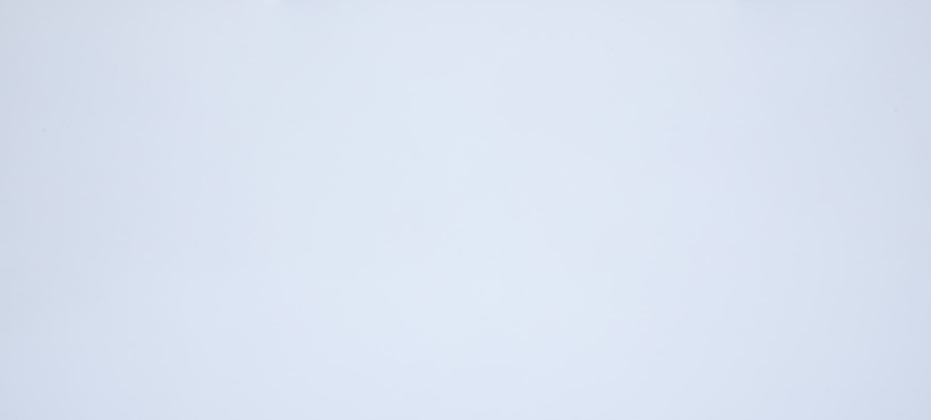 Super White Quartz Slab | Series: Emerald | Size: 1020mm x 690mm (40" x 27") | Thickness: 20 mm | Finish: Polished | Color: White — image 2